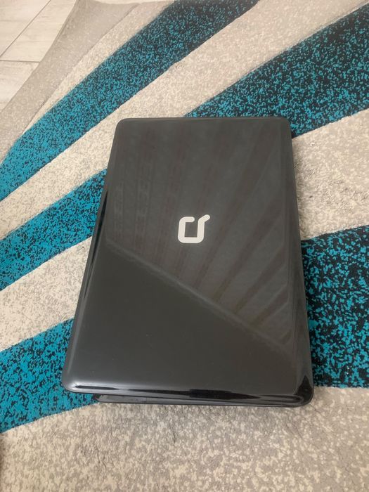Laptop Hp Compaq Black impecabil