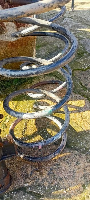 Задни амортисьори самонивилиращи за Субару Форестър!