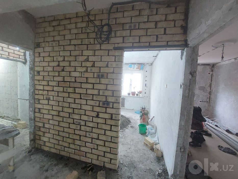 Кладка кирпича на Балкон, Решётка,Казырёк