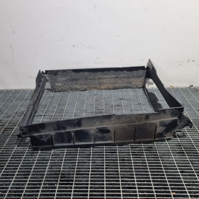 Deflector aer radiator Dacia Sandero 2 - Bleu Cosmos TERPR (1472)