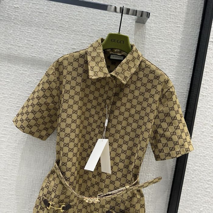 GUCCI новый платье всем оригинал,размер M，L