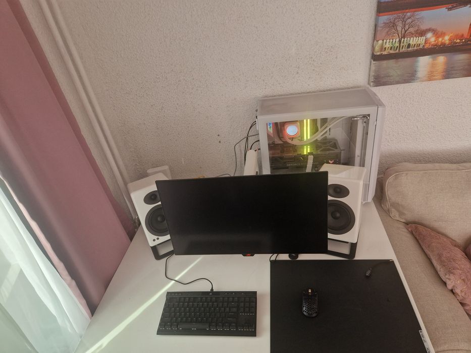 Monitor Asus PG27AQDM 240hz OLED