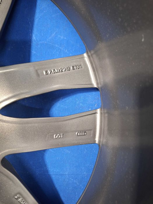 1 Janta ALIAJ 5x112 21'' OEM AUDI Q7 RS - 9.5J ET 31 CA NOUA !