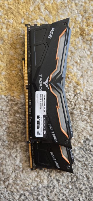 РАМ Памер 3000Mhz 2x8GB 1x16GB