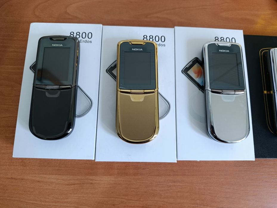 Nokia 8800 модели Art, Sirocco, Classic