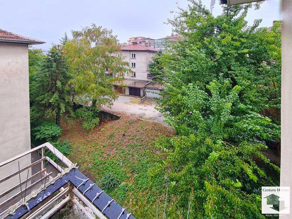 Продава се Тристаен апартамент в Велико Търново, Център - 91 кв.м за 1759 €/кв.м - Снимка #12