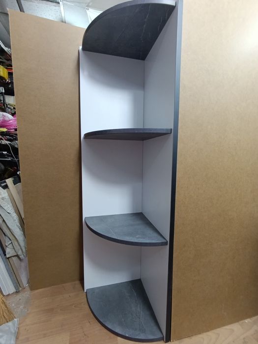 Продается полки новые в наличии