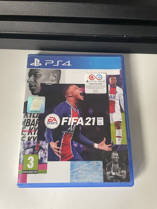 PS4 Pro 1TB + 2 cotrollere si 2 jocuri