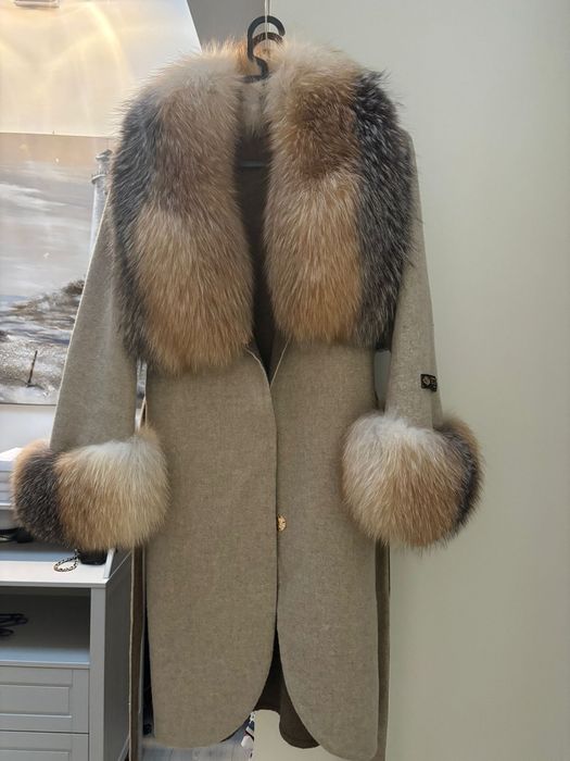 Palton nou de blana marimea S