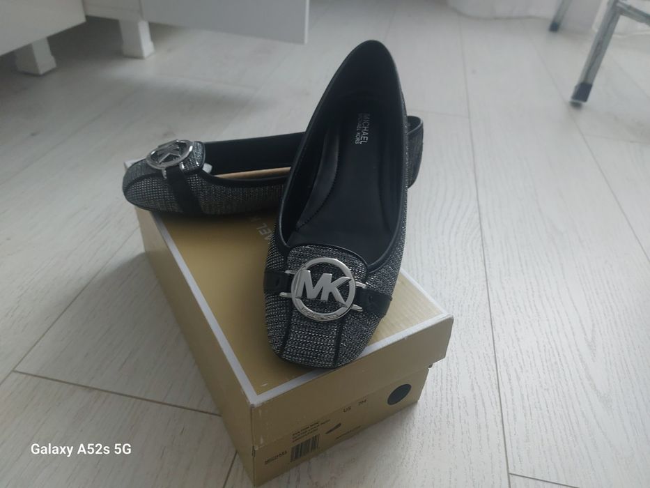 Papuci Michael Kors