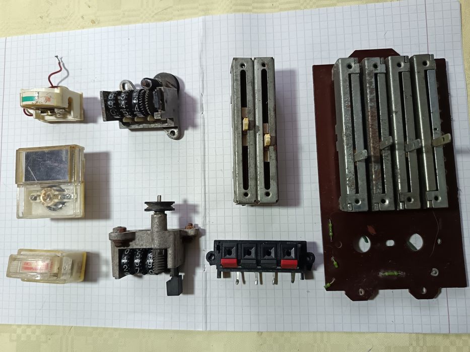 Магнитофон, запчасти