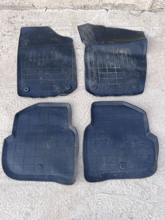 Продам полик на Volkswagen Polo