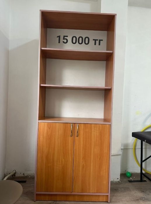 Шкафы для одежды, плательные и для документов