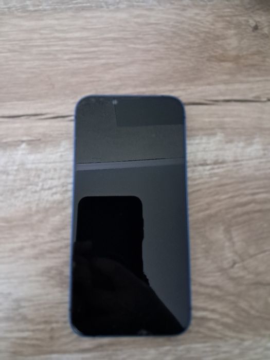 Продам айфон 13 в хорошем состоянии