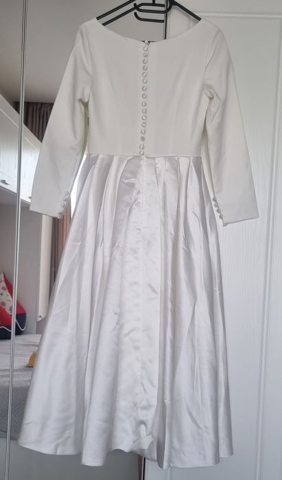Бяла сватбена рокля, нова с етикет