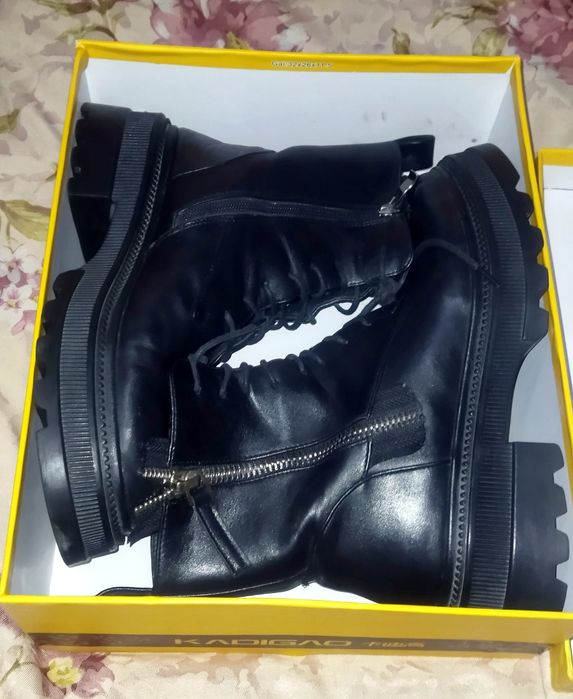 Ботинки и сапоги