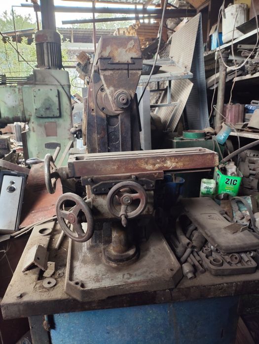 Фрезерный станок НФ- 110