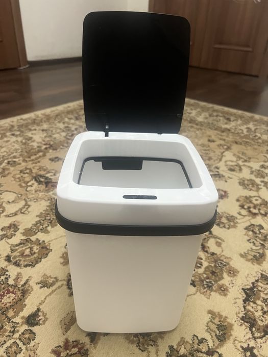 Мусорное ведро, электрическое