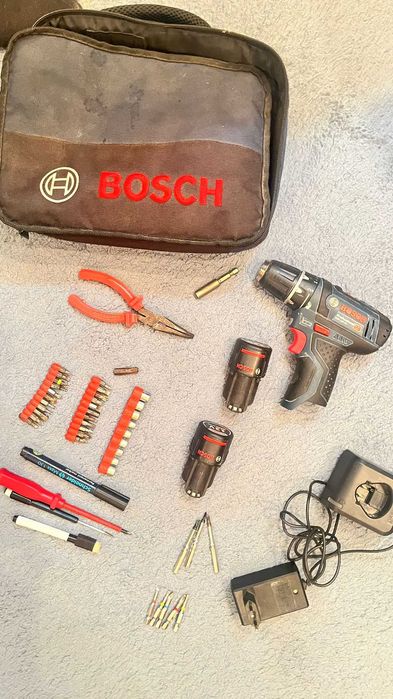 Set Bosch profesional – bormașină/înșurubare + accesorii