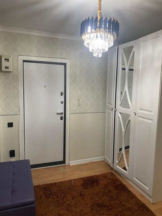 Продам 3 комнатную квартиру