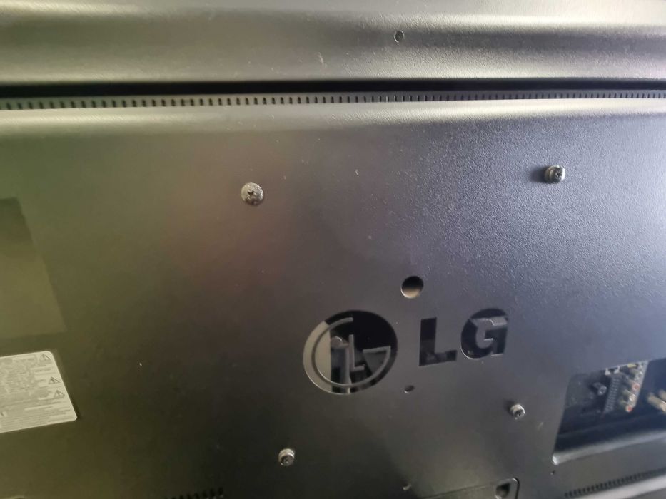 LG 42 Full HD телевизор