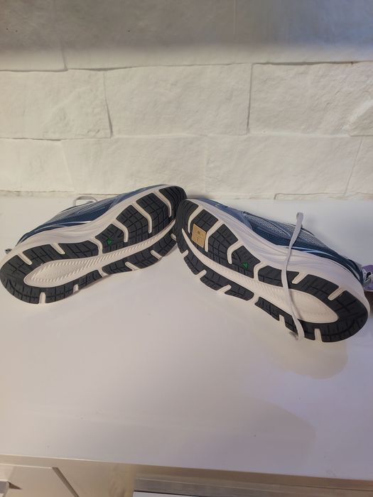 SKECHERS  маратонки