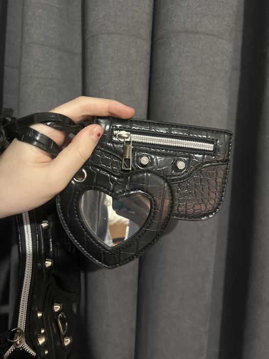 Сумка черная с зеркальцем