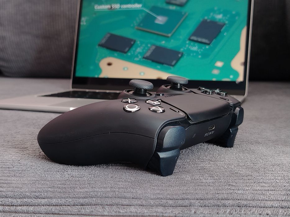 Продаю Sony DualSense в чёрном цвете