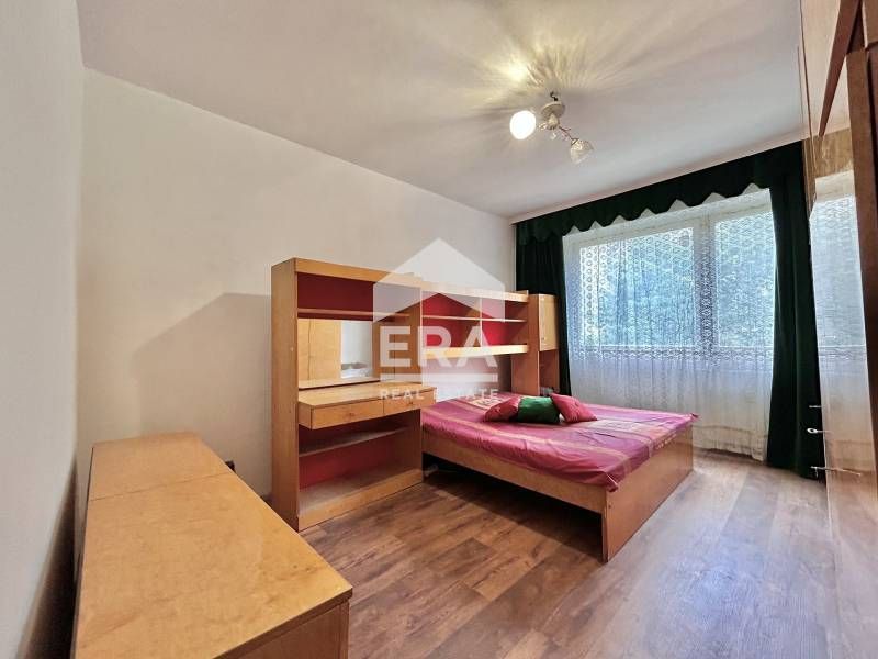 Продава се Тристаен апартамент в София, Младост 4 - 88 кв.м за 2114 €/кв.м - Снимка #2