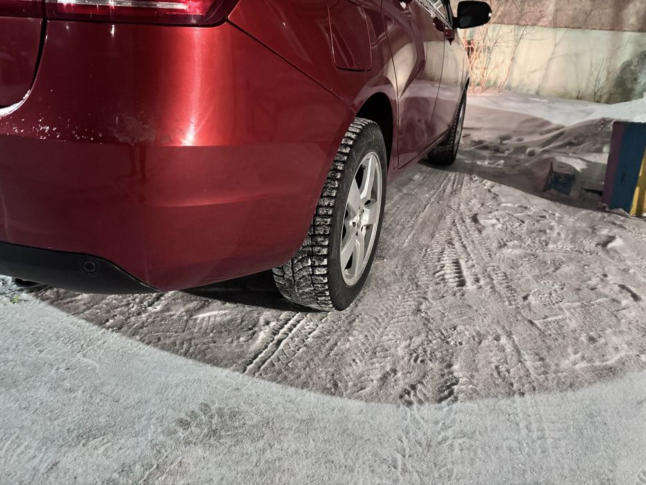 Комлпект зимней резины R16 с дисками