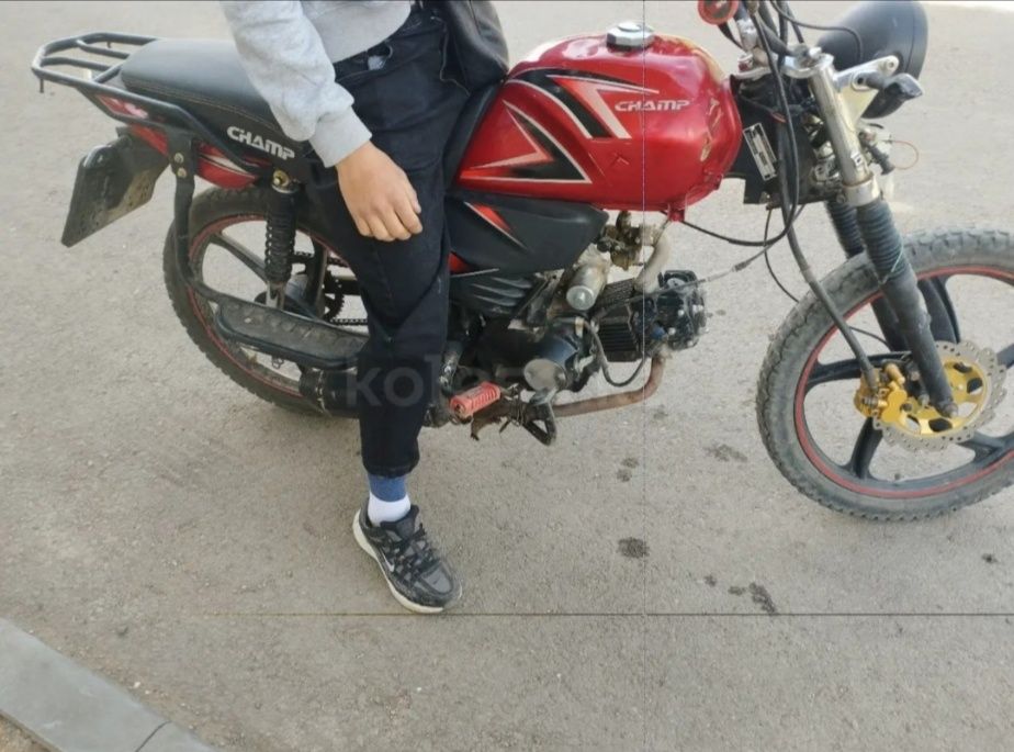 Продам мотоцикл чамп