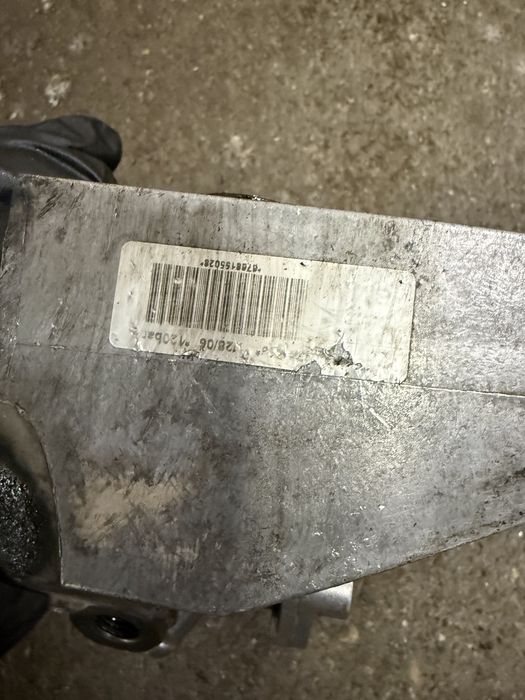 Хидравлична помпа за BMW E8x и E9x