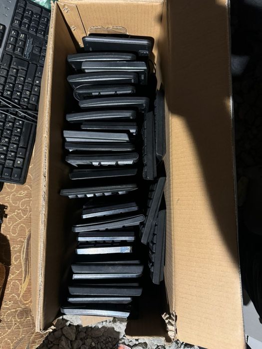 Системный блок ПК и клавиатуры