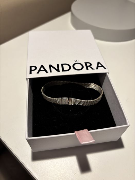 Bratara Pandora in cutia originala