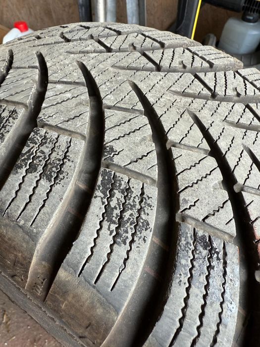 Cauciucuri de iarna pe 18 sau jante de aluminiu impecabile!