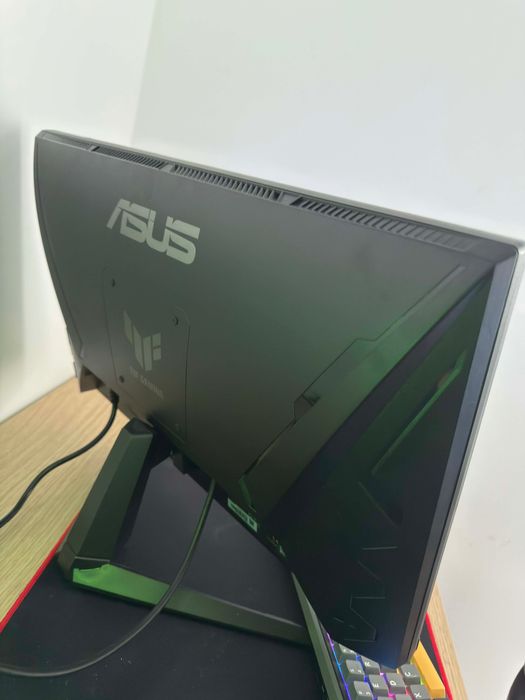 Монитор ASUS TUF