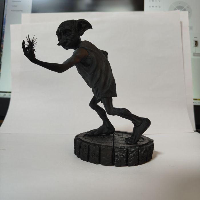 Продам фигуру Добби