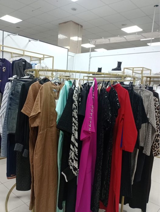 Продам торговые оборудование