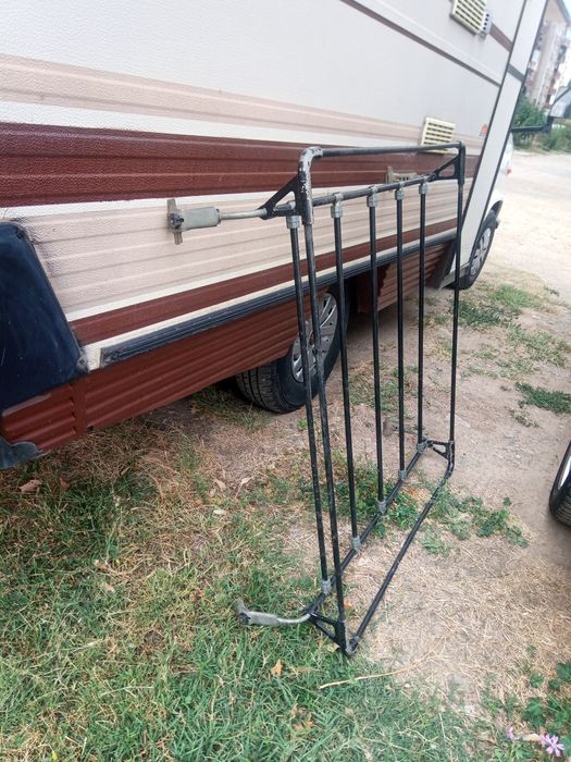 Багажник здрав и надежден