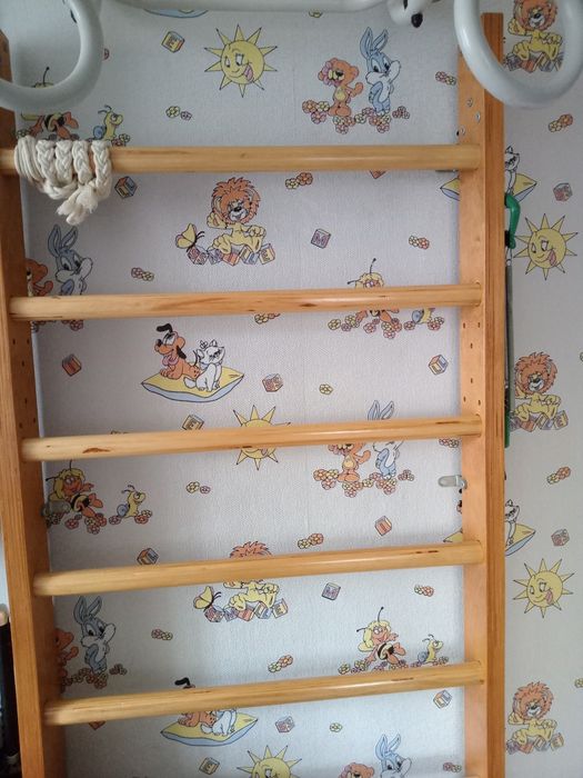 Детский спортивный уголок