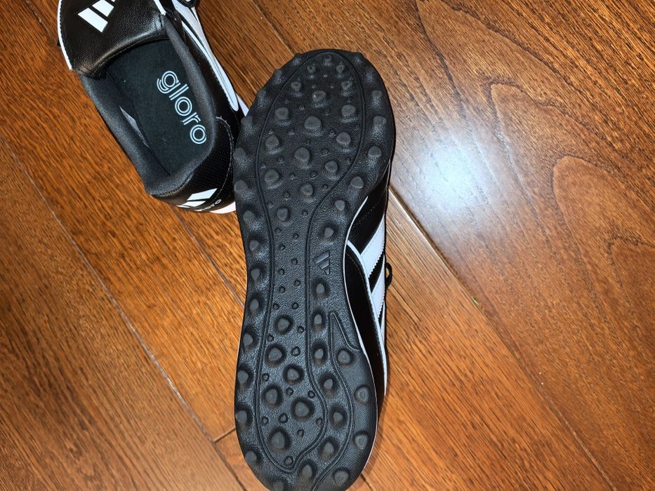 Футбол adidas стоножки