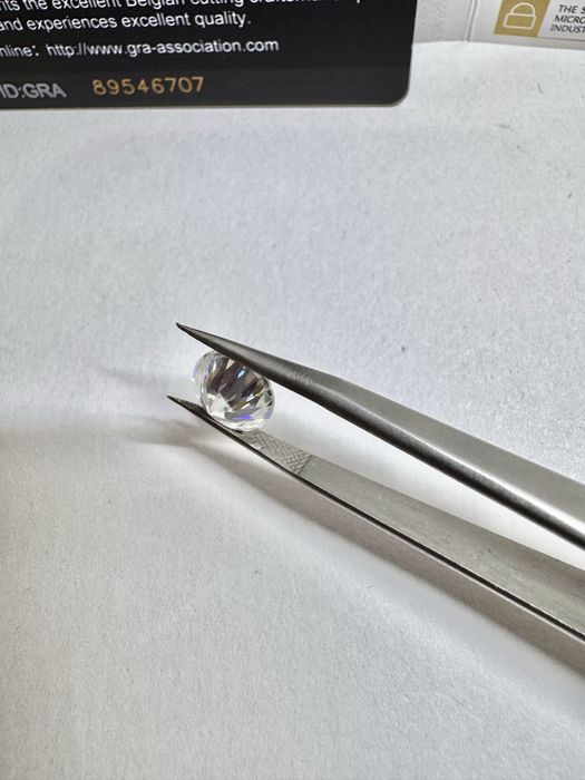 Диамант 3.5 карата , мойсанит, за бижу и подарък