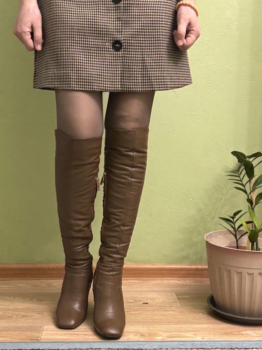 Сапоги женские, кожанные …..