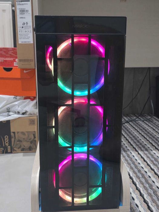 Геймърски компютър Ryzen 5 / RTX 2070 8GB / 16GB RAM / SSD + HDD