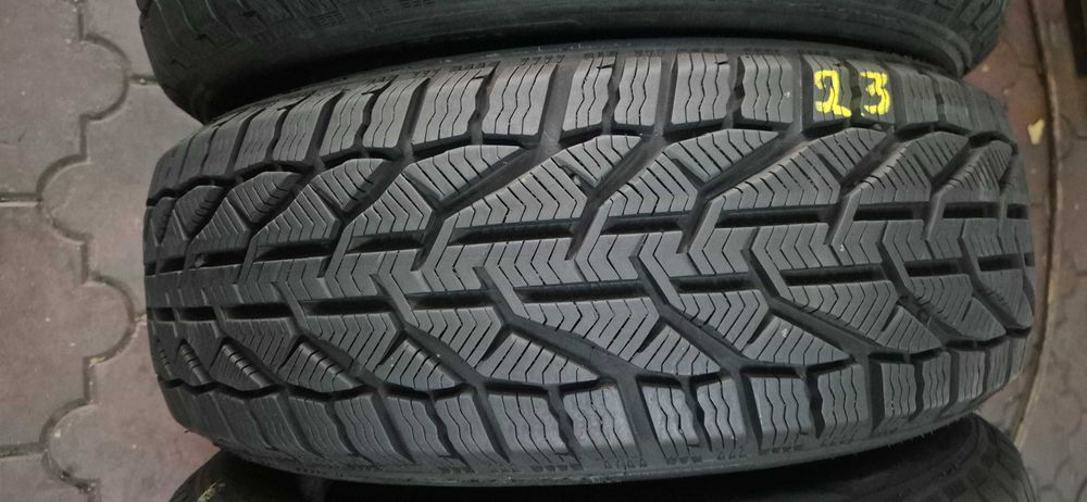 anvelope  215/55/17 m&s iarna