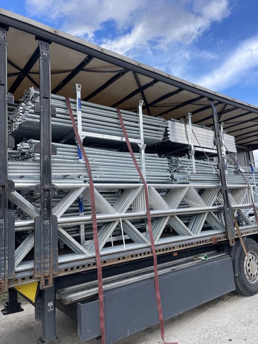 inchiriem schela cu montaj