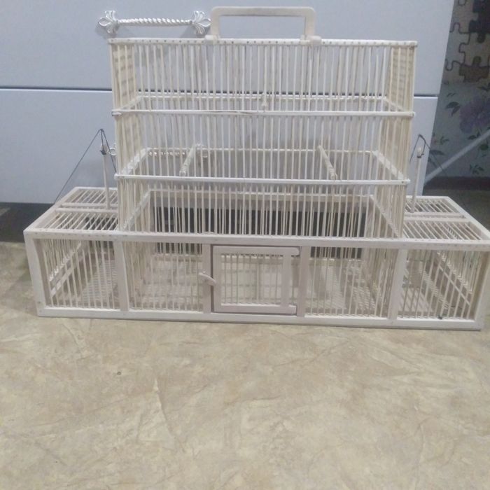 Продам клетку для птиц(есть небольшой торг)