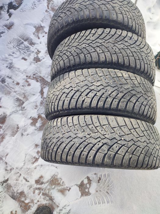 Шины зима  в хорошем состоянии