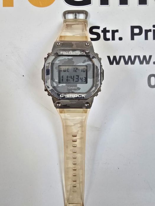 Casio G-Shock Protection GM-5600SCM-1ER Collection CAMO -P-