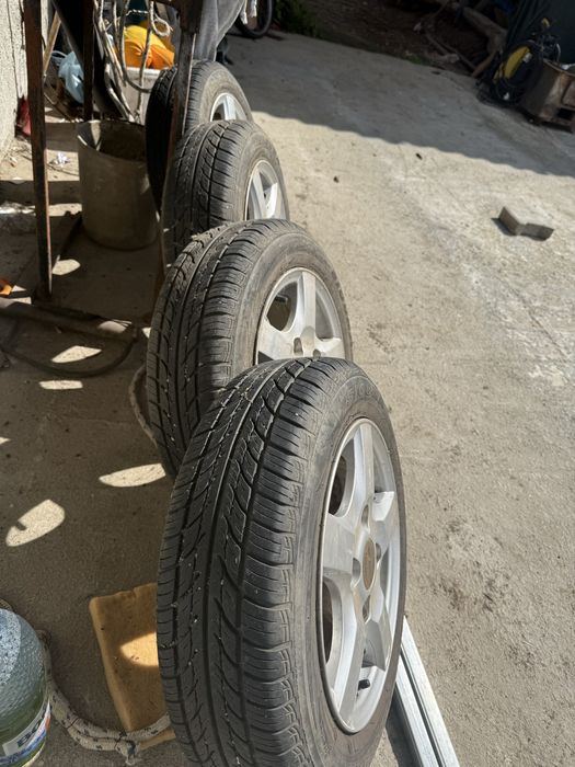 Jante cu anvelope  155/65r13